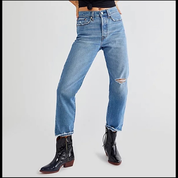 Levi’s wedgie fit jeans - Picture 2 of 2